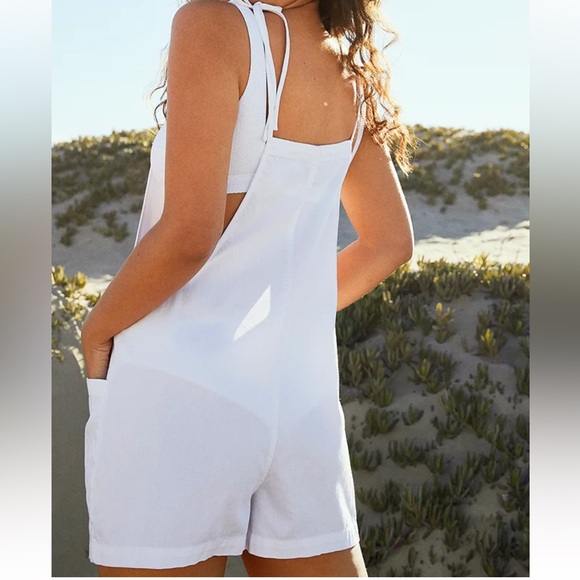 Aerie Tie Shoulder Shortalls NEW - Picture 2 of 7